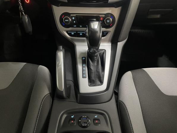 Ford Focus III с пробегом 2012 года, цена 950 000 рублей, 112760 км, седан, Автокод Объявления