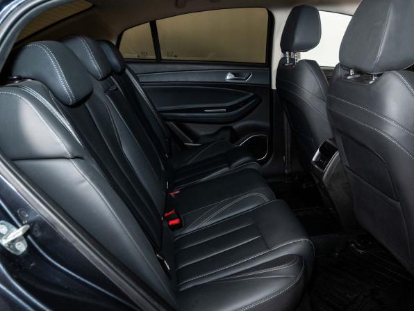 Omoda S5 с пробегом 2023 года, цена 1 520 000 рублей, 37584 км, седан, Автокод Объявления