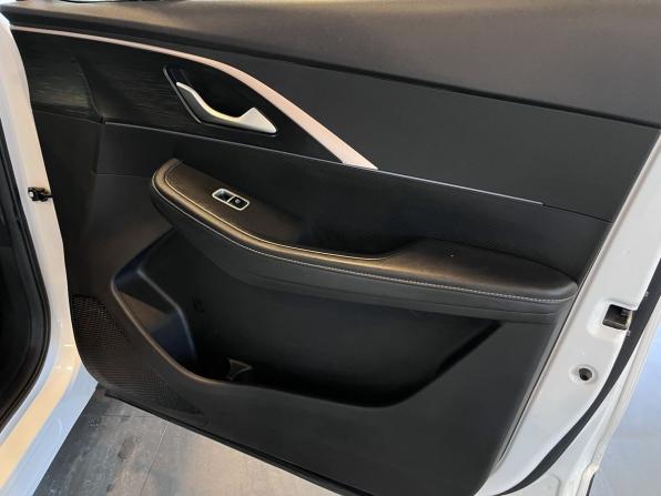 Omoda C5 I с пробегом 2023 года, цена 2 047 000 рублей, 81424 км, внедорожник, Автокод Объявления