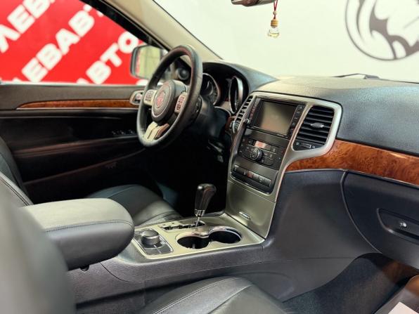 Jeep Grand Cherokee IV (WK2) с пробегом 2012 года, цена 1 699 000 рублей, 159751 км, внедорожник, Автокод Объявления