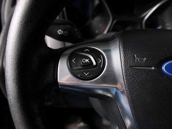 Ford Focus III с пробегом 2014 года, цена 859 000 рублей, 216500 км, хэтчбек, Автокод Объявления