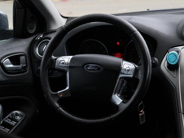 Ford Mondeo IV с пробегом 2008 года, цена 675 000 рублей, 300999 км, универсал, Автокод Объявления