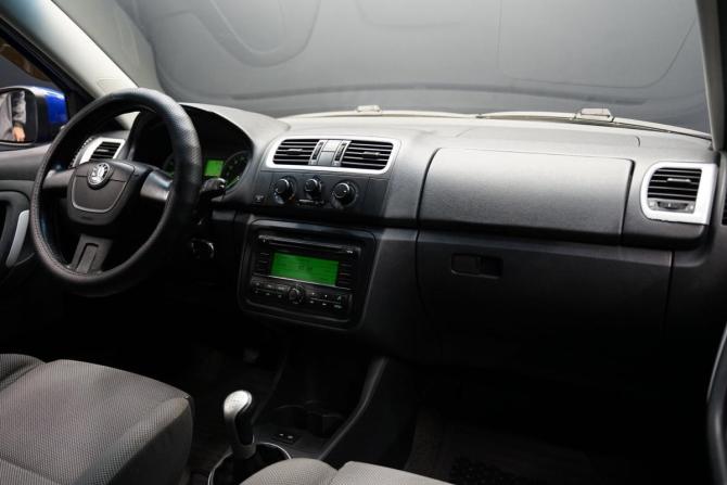 Skoda Fabia II с пробегом 2010 года, цена 456 000 рублей, 215000 км, хэтчбек, Автокод Объявления