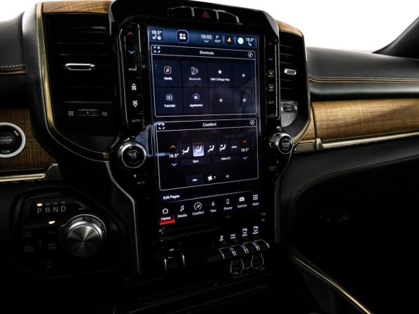 Ram 1500 V с пробегом 2022 года, цена 6 920 100 рублей, 67253 км, offers.body_type.unknown, Автокод Объявления
