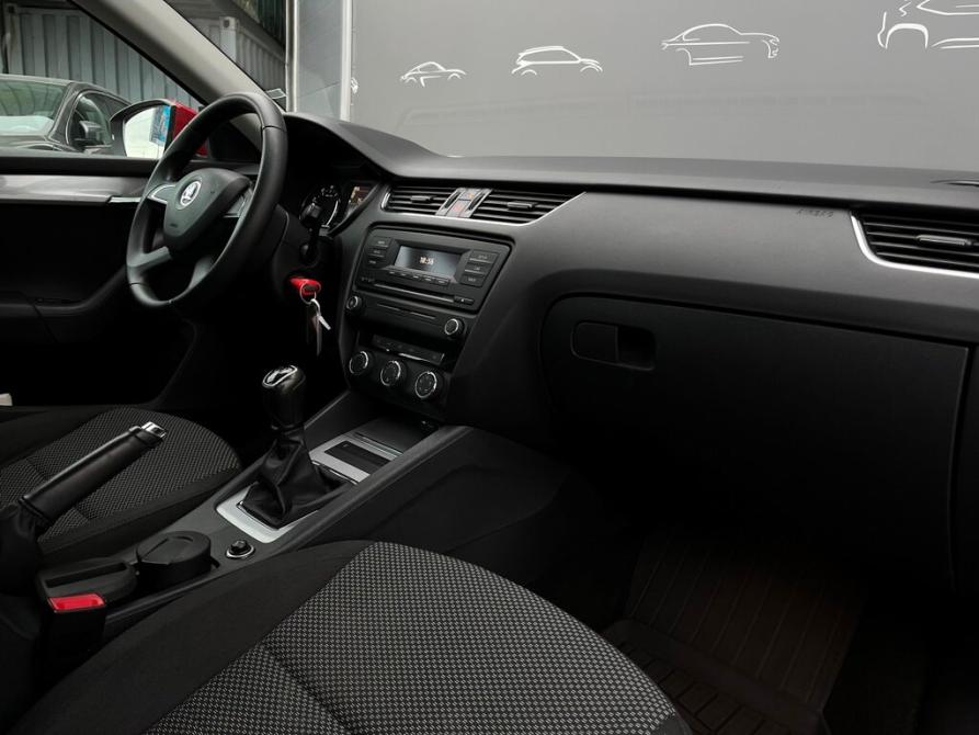 Skoda Octavia III (A7) Санкт-Петербург  - изображение 8