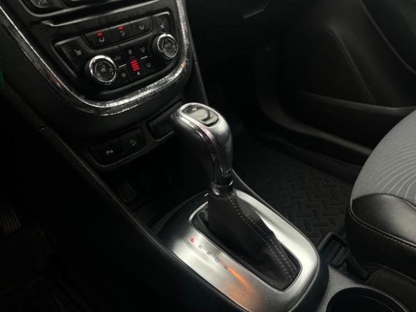 Opel Mokka I с пробегом 2014 года, цена 1 099 000 рублей, 158000 км, внедорожник, Автокод Объявления