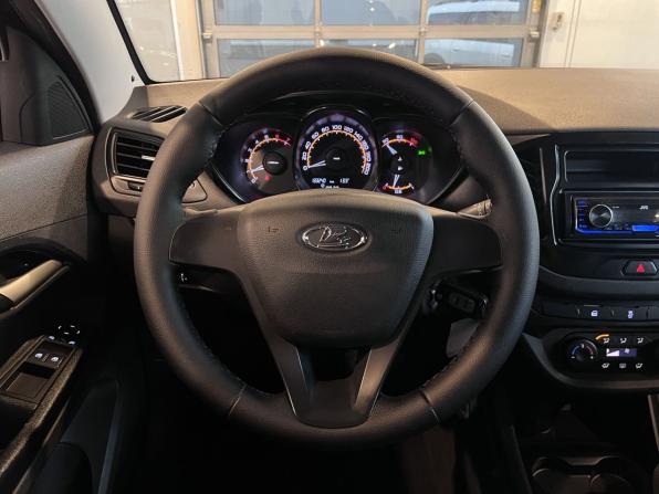 Lada (ВАЗ) Vesta I с пробегом 2019 года, цена 842 000 рублей, 133236 км, седан, Автокод Объявления