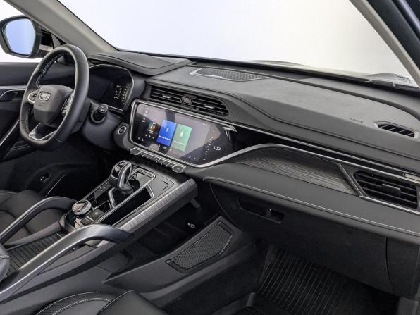 Geely Atlas Pro с пробегом 2023 года, цена 2 200 000 рублей, 19673 км, внедорожник, Автокод Объявления