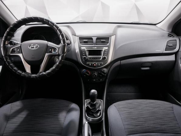 Hyundai Solaris I Рестайлинг с пробегом 2014 года, цена 858 000 рублей, 185000 км, седан, Автокод Объявления