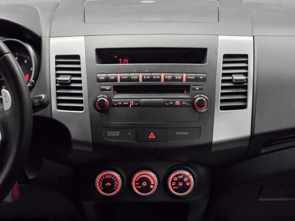 Mitsubishi Outlander II с пробегом 2007 года, цена 970 000 рублей, 235300 км, внедорожник, Автокод Объявления