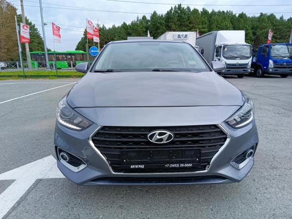 Hyundai Solaris II с пробегом 2018 года, цена 1 264 995 рублей, 112945 км, седан, Автокод Объявления