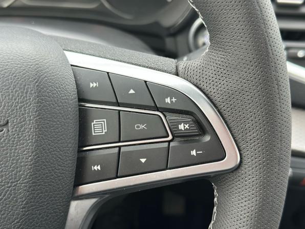Lada (ВАЗ) Vesta I Рестайлинг (NG) с пробегом 2023 года, цена 1 350 000 рублей, 15400 км, седан, Автокод Объявления