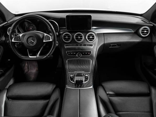 Mercedes-Benz C-Класс IV (W205) с пробегом 2017 года, цена 2 250 000 рублей, 107710 км, седан, Автокод Объявления