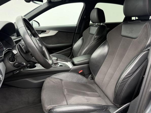 Audi A4 V (B9) с пробегом 2018 года, цена 2 720 000 рублей, 124934 км, седан, Автокод Объявления