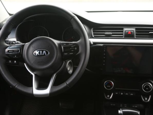 Kia Rio IV с пробегом 2017 года, цена 1 022 000 рублей, 278800 км, седан, Автокод Объявления