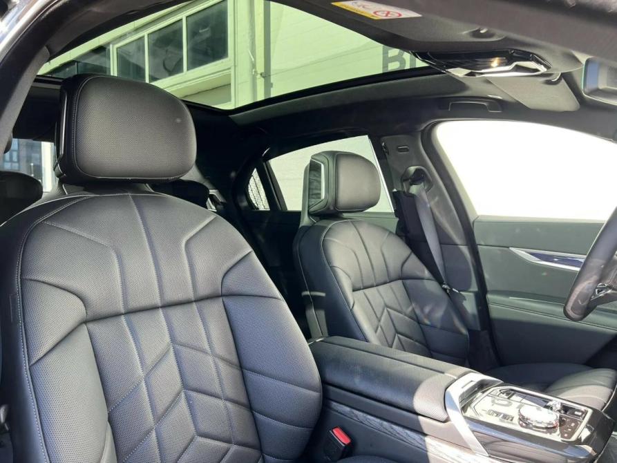 BMW 7 серии VII (G70) Санкт-Петербург  - изображение 27