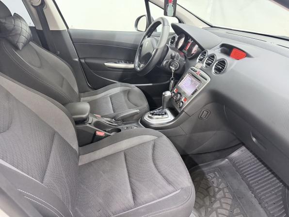 Peugeot 408 I с пробегом 2014 года, цена 520 000 рублей, 215312 км, седан, Автокод Объявления