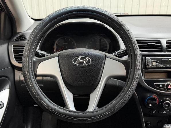 Hyundai Solaris I Рестайлинг с пробегом 2015 года, цена 948 000 рублей, 161195 км, хэтчбек, Автокод Объявления