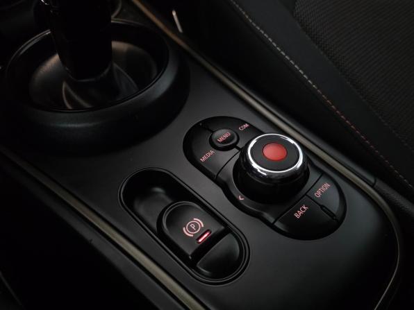Mini Countryman II Рестайлинг с пробегом 2020 года, цена 2 825 000 рублей, 92856 км, внедорожник, Автокод Объявления