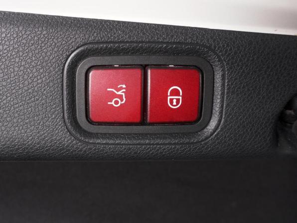 Mercedes-Benz E-Класс V (W213 S213 C238) Рестайлинг с пробегом 2021 года, цена 6 149 000 рублей, 112290 км, седан, Автокод Объявления