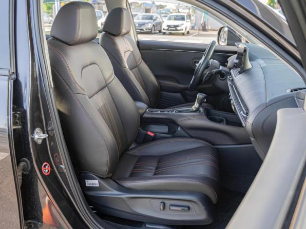 Honda ZR-V с пробегом 2024 года, цена 3 520 000 рублей, 21385 км, внедорожник, Автокод Объявления