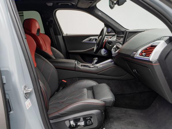 BMW XM с пробегом 2023 года, цена 28 400 000 рублей, 28397 км, внедорожник, Автокод Объявления