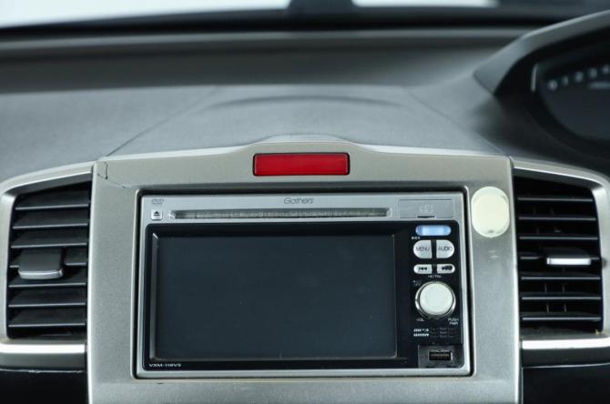 Honda Freed I с пробегом 2010 года, цена 949 000 рублей, 195002 км, компактвэн, Автокод Объявления