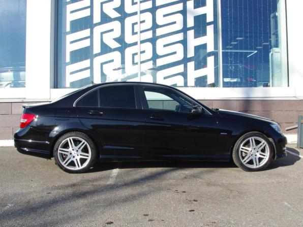 Mercedes-Benz C-Класс III (W204) Рестайлинг с пробегом 2012 года, цена 1 350 000 рублей, 211337 км, седан, Автокод Объявления