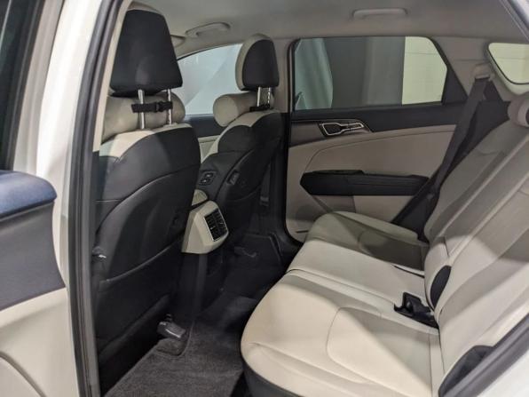 Kia Sportage V с пробегом 2021 года, цена 3 095 000 рублей, 57000 км, внедорожник, Автокод Объявления