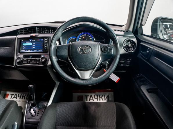 Toyota Corolla XI (E160 E170) Рестайлинг 2 с пробегом 2019 года, цена 1 480 000 рублей, 87609 км, универсал, Автокод Объявления