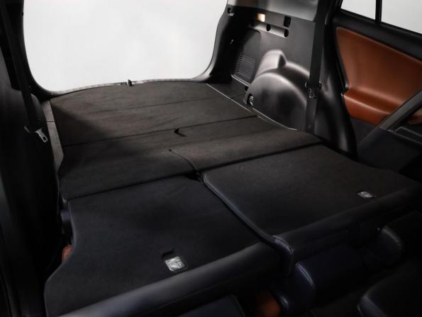 Toyota RAV4 IV (XA40) с пробегом 2015 года, цена 2 150 000 рублей, 118580 км, внедорожник, Автокод Объявления