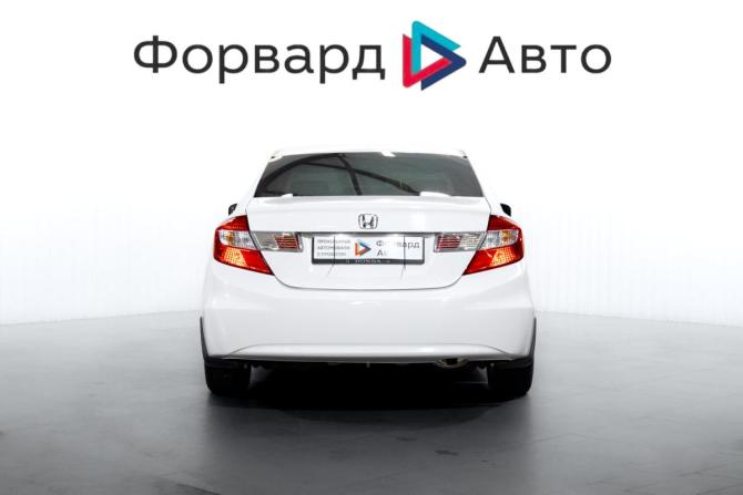 Honda Civic IX с пробегом 2012 года, цена 1 295 000 рублей, 156571 км, седан, Автокод Объявления