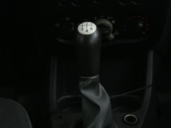 Renault Logan I Рестайлинг с пробегом 2012 года, цена 291 000 рублей, 182000 км, седан, Автокод Объявления