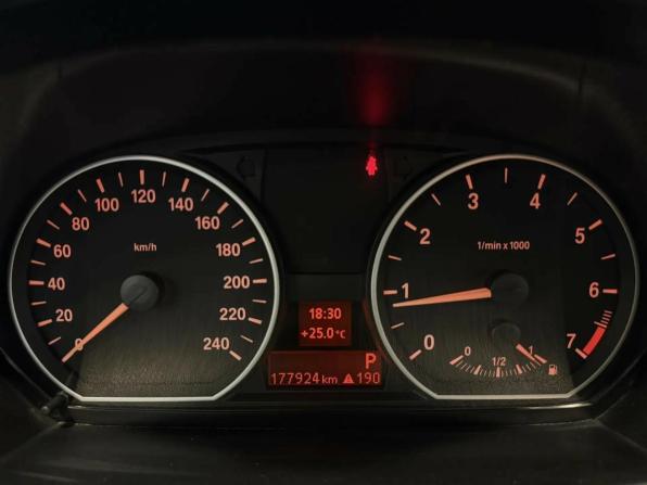BMW 1 серии I (E81/E82/E87/E88) Рестайлинг с пробегом 2011 года, цена 810 000 рублей, 177924 км, хэтчбек, Автокод Объявления