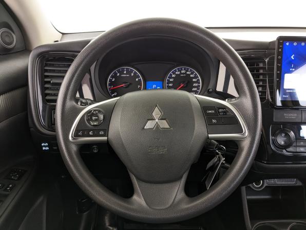 Mitsubishi Outlander III Рестайлинг 2 с пробегом 2016 года, цена 1 830 000 рублей, 90640 км, внедорожник, Автокод Объявления
