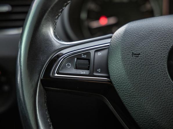 Skoda Octavia III (A7) с пробегом 2013 года, цена 1 498 000 рублей, 130583 км, лифтбек, Автокод Объявления