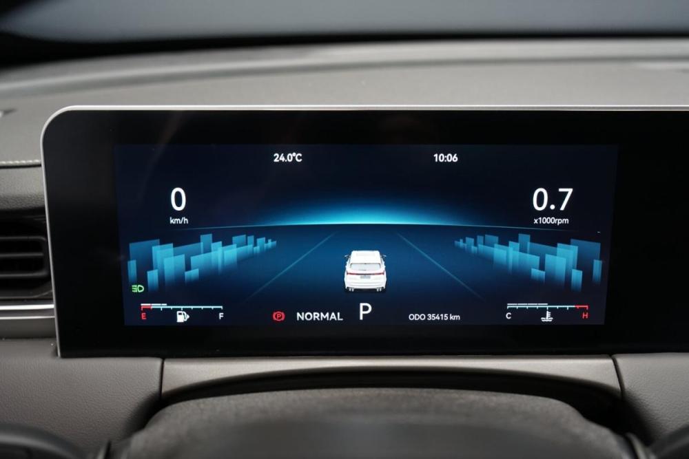 JETOUR X70+ I Рестайлинг Крым  - изображение 15