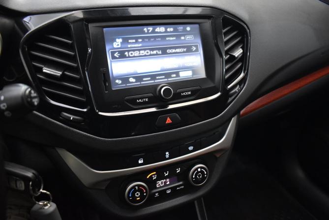 Lada (ВАЗ) Vesta I с пробегом 2019 года, цена 1 030 000 рублей, 146476 км, универсал, Автокод Объявления