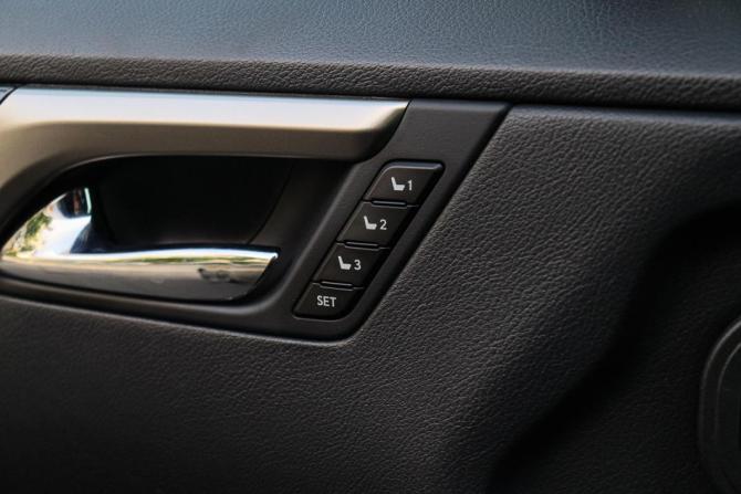 Lexus RX IV с пробегом 2015 года, цена 3 390 000 рублей, 126320 км, внедорожник, Автокод Объявления