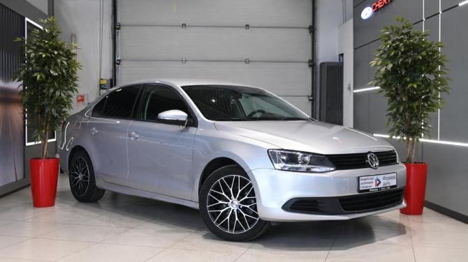 Volkswagen Jetta VI с пробегом 2014 года, цена 935 000 рублей, 220995 км, седан, Автокод Объявления