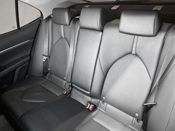 Toyota Camry VIII (XV70) Рестайлинг с пробегом 2021 года, цена 2 475 000 рублей, 70154 км, седан, Автокод Объявления