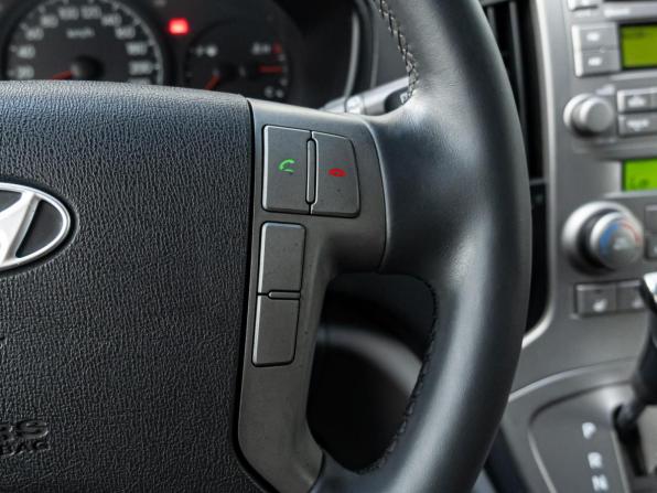Hyundai Grand Starex I с пробегом 2012 года, цена 2 220 000 рублей, 224911 км, минивэн, Автокод Объявления