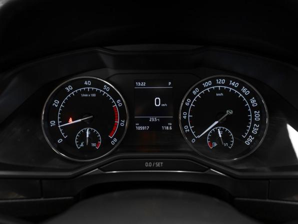 Skoda Superb III с пробегом 2018 года, цена 2 500 000 рублей, 105000 км, лифтбек, Автокод Объявления
