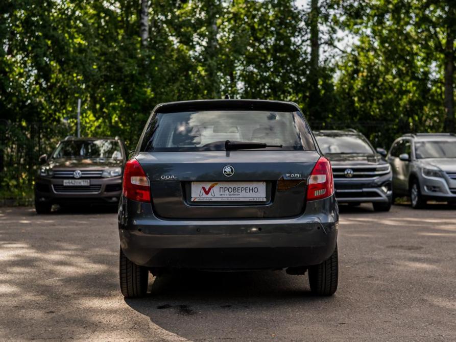 Skoda Fabia II Рестайлинг Санкт-Петербург  - изображение 4