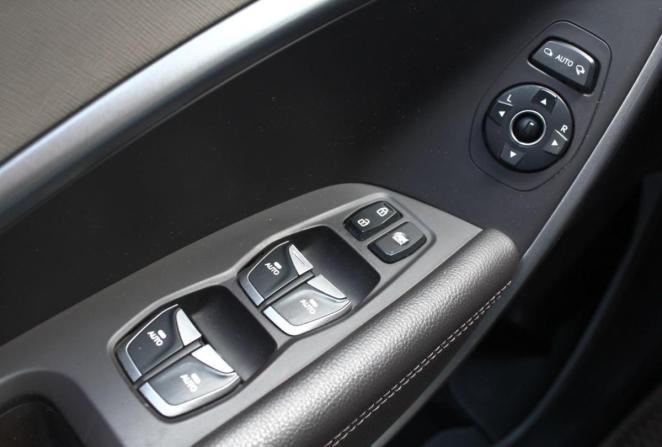 Hyundai Santa Fe III с пробегом 2015 года, цена 1 900 000 рублей, 170749 км, внедорожник, Автокод Объявления