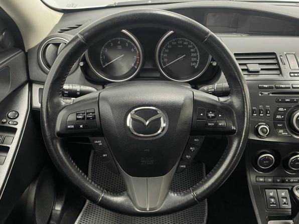 Mazda 3 II (BL) Рестайлинг с пробегом 2013 года, цена 1 148 000 рублей, 142880 км, седан, Автокод Объявления