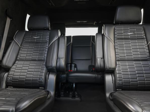 Cadillac Escalade V с пробегом 2022 года, цена 9 500 000 рублей, 99460 км, внедорожник, Автокод Объявления