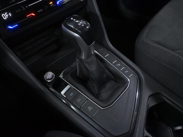 Volkswagen Tiguan II Рестайлинг с пробегом 2021 года, цена 2 720 000 рублей, 69800 км, внедорожник, Автокод Объявления