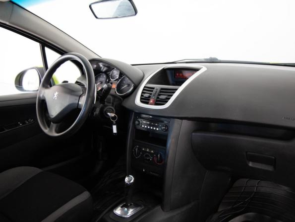 Peugeot 207 I с пробегом 2008 года, цена 299 000 рублей, 196000 км, хэтчбек, Автокод Объявления