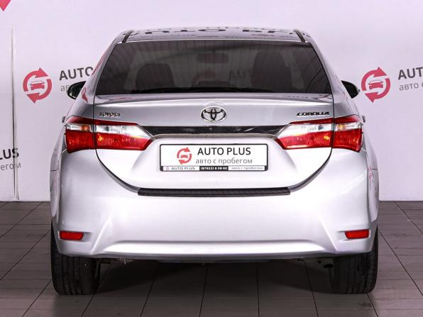 Toyota Corolla XI (E160 E170 E180) с пробегом 2014 года, цена 1 300 000 рублей, 135500 км, седан, Автокод Объявления